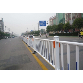 广安市市政道路护栏工程